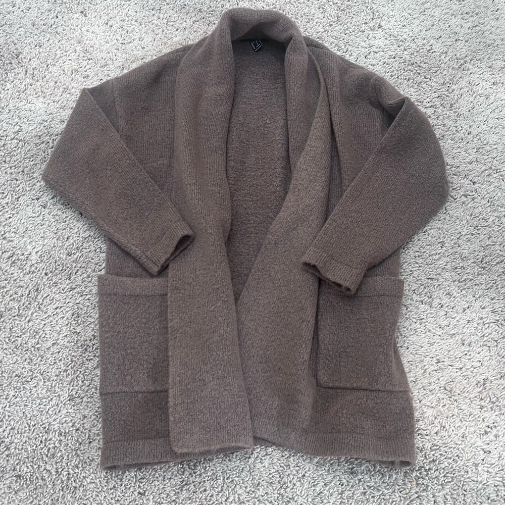 Forever 21 Beige Textured Sweater